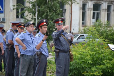 В Кунгуре прошли тактико-специальные учения сотрудников межмуниципального отдела МВД России «Кунгурский» с привлечением экстренных служб города В Кунгуре прошли тактико-специальные учения сотрудников межмуниципального отдела МВД России «Кунгурский» с привлечением экстренных служб города