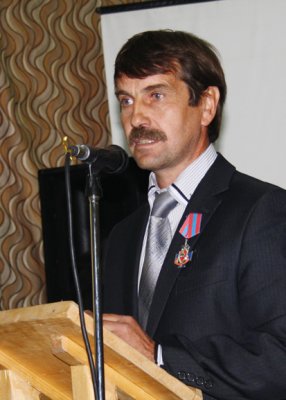 Знак отличия "За обеспечение безопасности" впервые вручен главе поселения Знак отличия "За обеспечение безопасности" впервые вручен главе поселения