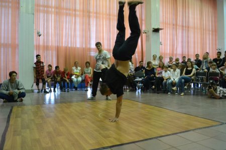   Fiesta        27     
