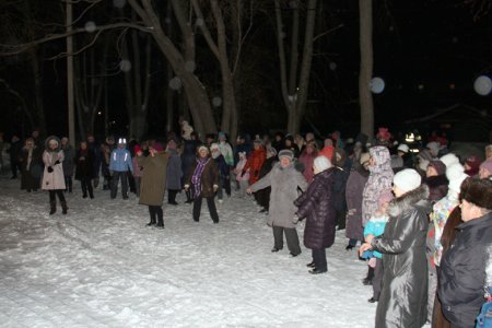     2017 
