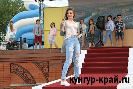 FASHION DANCE SHOW        10 