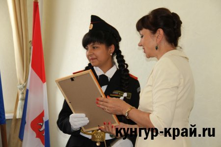   12 .      